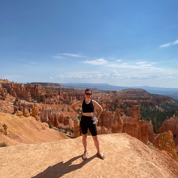 Meet your Posher, Carmen - Picture 1 of 1